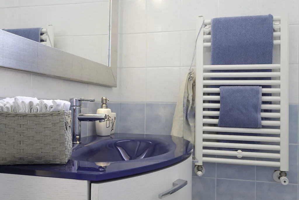 Bed & Breakfast Miclass B&B Quartu Sant'Elena Italy